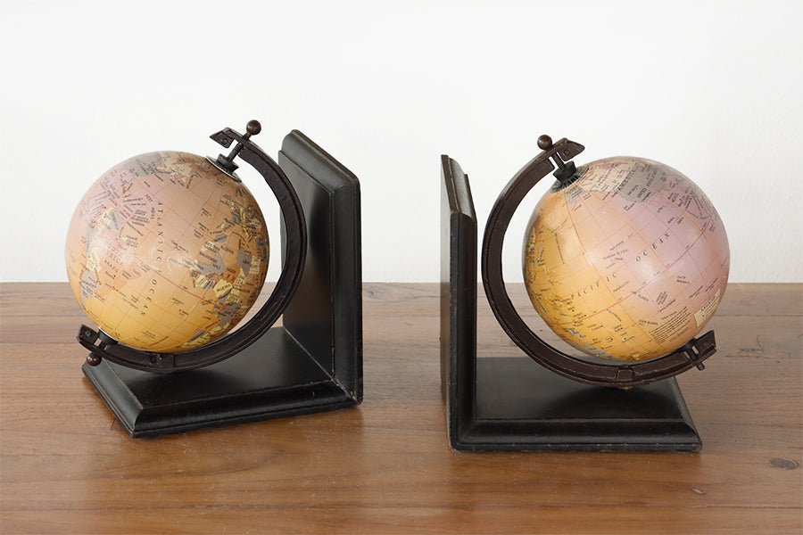 Pair of Decorative Globe Bookends - Cleared Décor