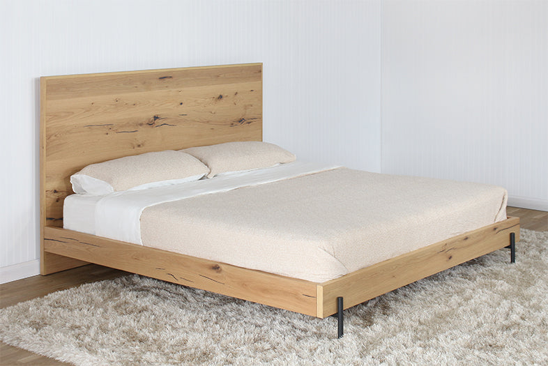 BED92 - Light Oak Plank King Bed