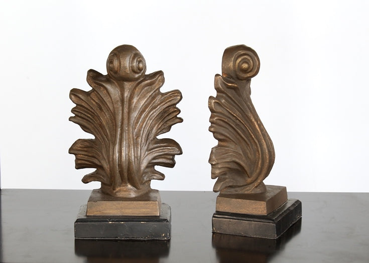 BOOK26 Pair of Bronze Acanthus Bookends
