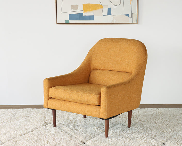 Knight Chair in Amber