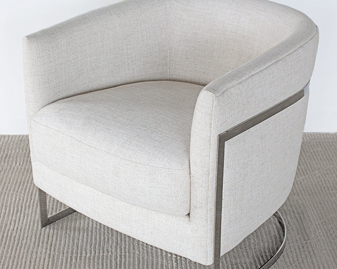 CC250 - Brighton Club Chair