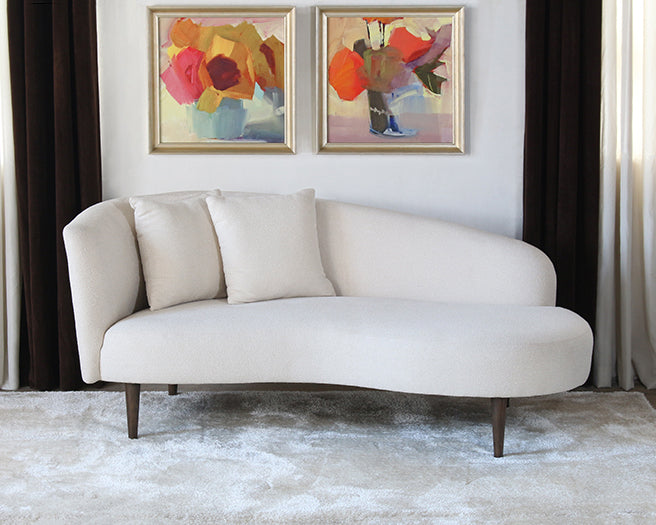 Curved Back Ivory Boucle Chaise W/Tapered Legs