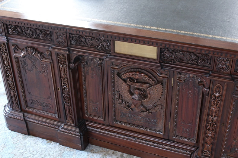DK111 Reproduction of US President's Desk in Mahogany