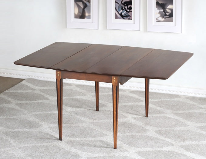 DT121 Mid-Century Modern Dining Table with Black Detailed Leg Accents, Vintage 1950's