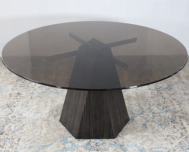 DT153 - Jet Variegated Pedestal Table With Smoke Glass Top