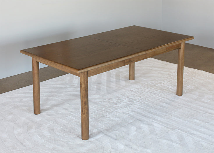 Toasted Natural Oak Dining Table With Extension