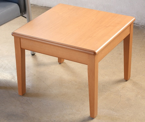 ET376 Square End Table in Candlelight Finish