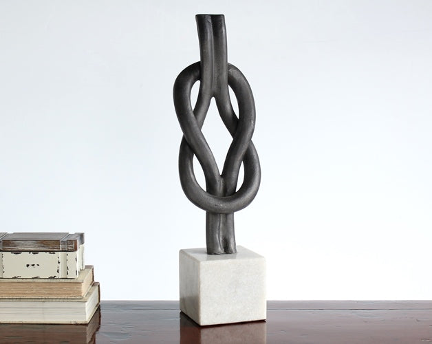 FIG254 Infinity Standing Sculpture