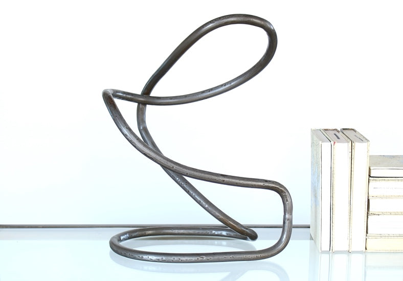 FIG258 Lyra Sculpture