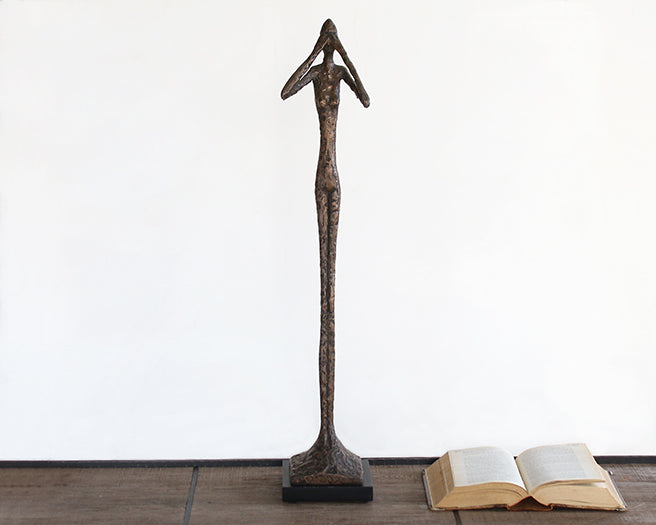 FIG339 See No Evil Sculpture