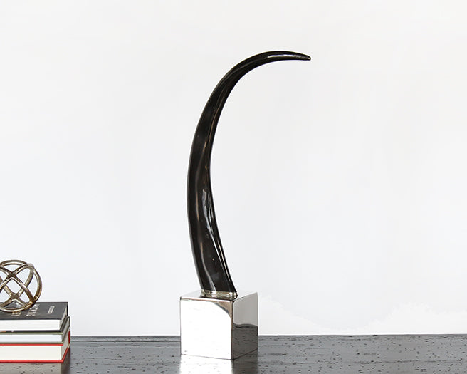 FIG400 - Large Horn Sculpture