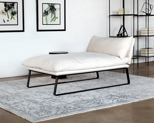 LC276 Armless Lounge Chair in Wheat Linen