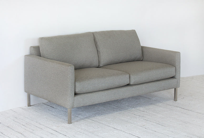 LS159 - Metro Loveseat