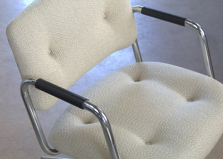 OC53 Nubbed Oatmeal Rolling Desk Chair