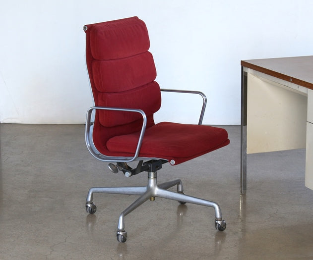 OC62 Vintage Herman Miller Eames Office Chair Circa 1984