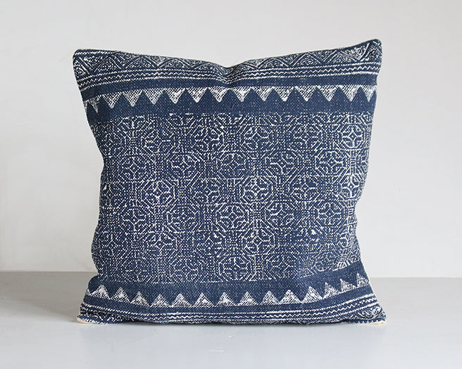 PIL224 Tribal Print Indigo Pillow
