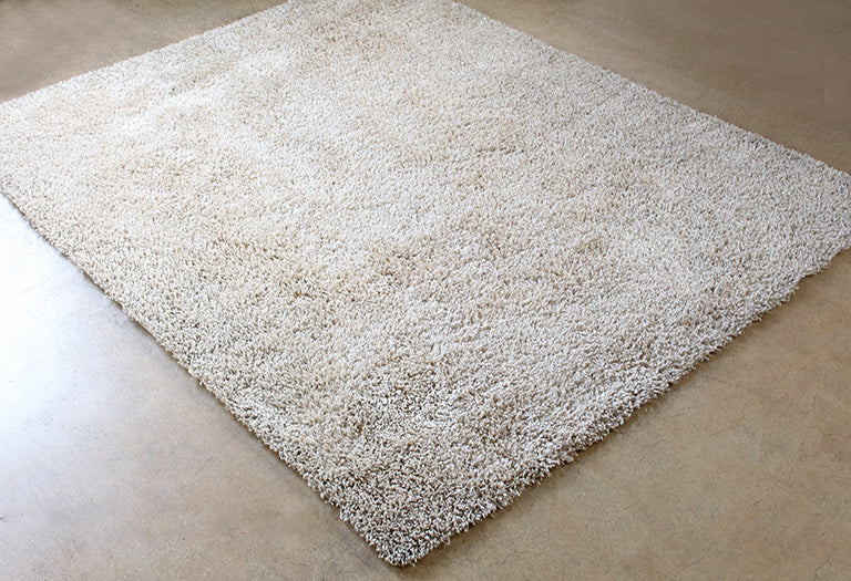 8' x 10' Ivory Shag Rug