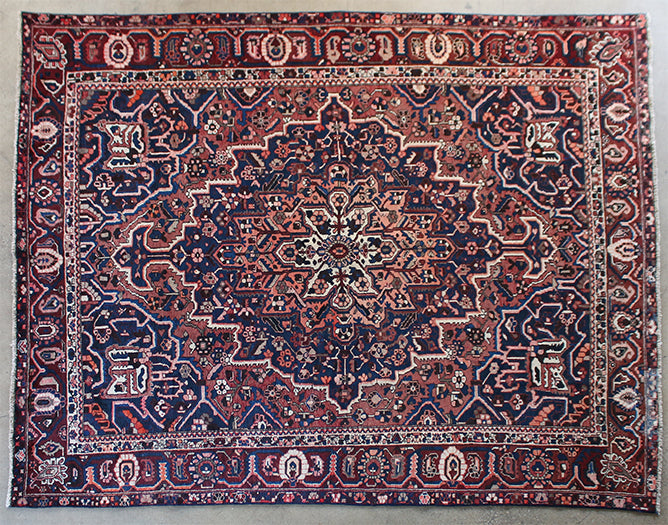 RUG303 9'10 x 12'2 Deep Red Bakhtiari Persian Rug Circa 1965