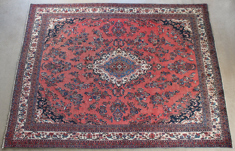 RUG308 10'5 x 13'2 Pale Red Hamedan Persian Rug Circa 1965