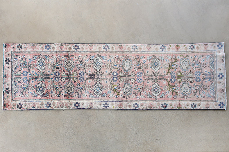 RUG311 2'10 x 10' Salmon Mahallat Persian Runner Circa 1965