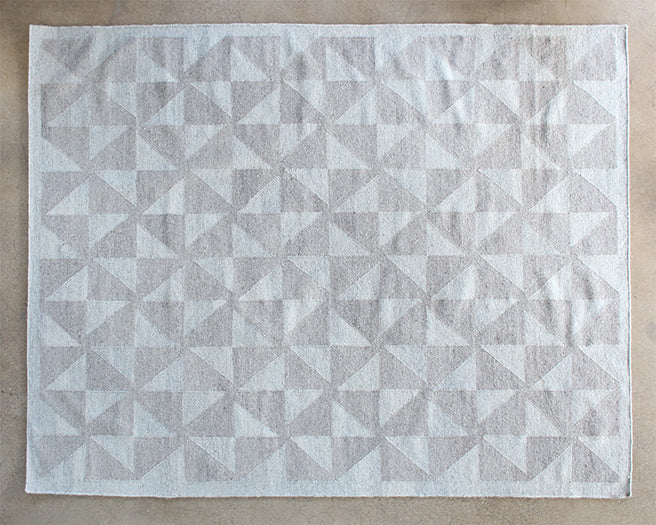 RUG343 - 8' x 10' Chess Geometric Rug
