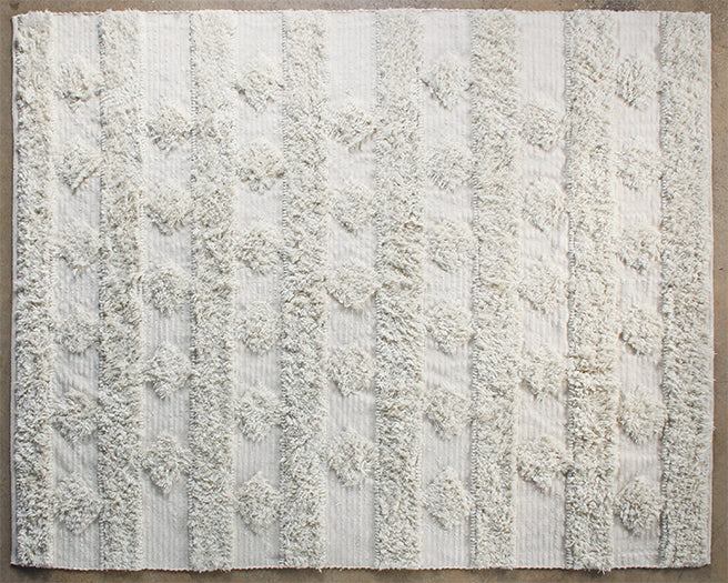 RUG347 - 8' x 10' Beige Diamond Stripe Rug