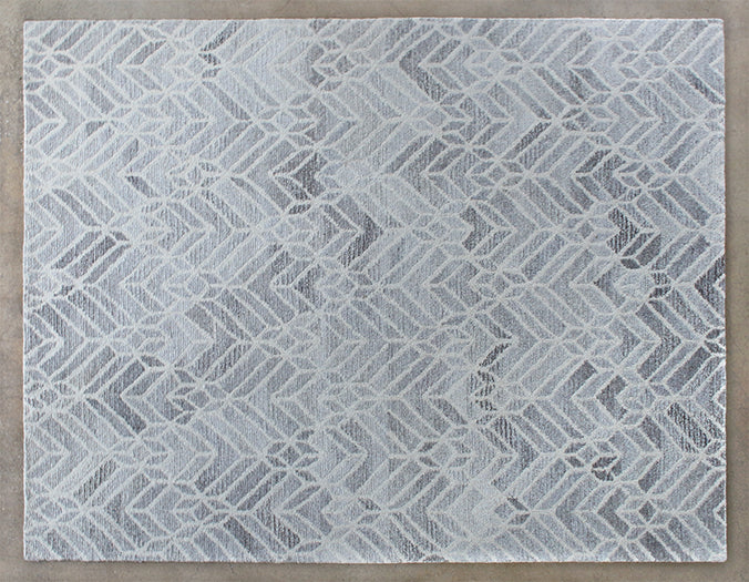 RUG350 - 8 x 10 Warm Gray Taupe Wool Chevron Patterned Rug