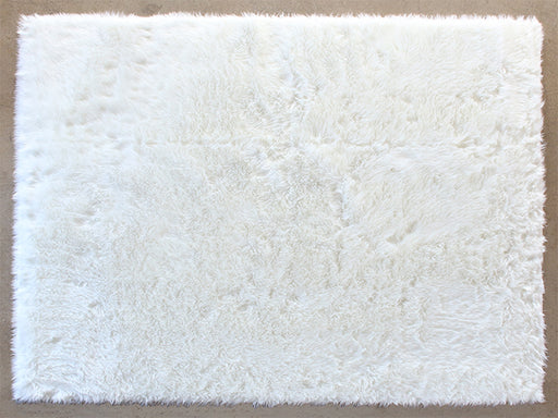 RUG421 - 7'6 X 9'6 Ivory One Inch Pile Shag Rug