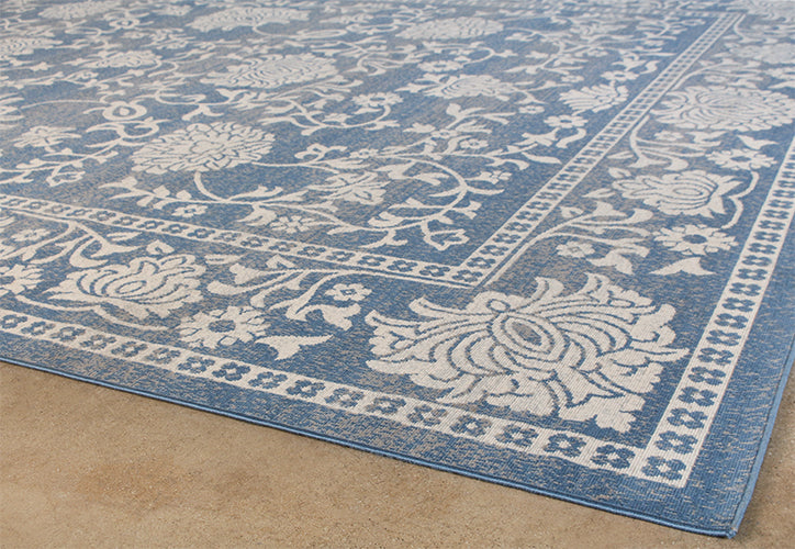 RUG451 - 10' X 13'2  Light Blue And Beige Traditional Rug