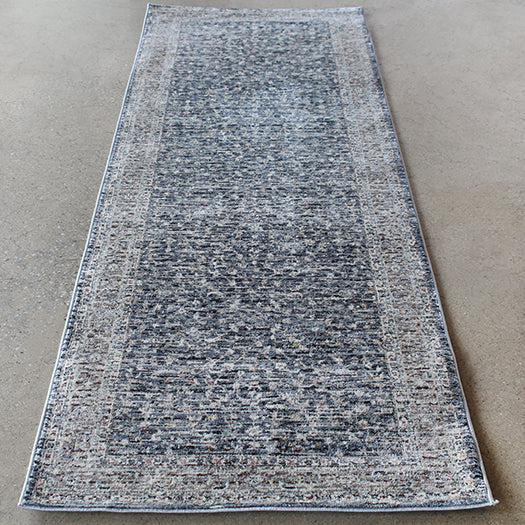 RUG497 - 2'6x8'7 Grayson Runner In Charcoal