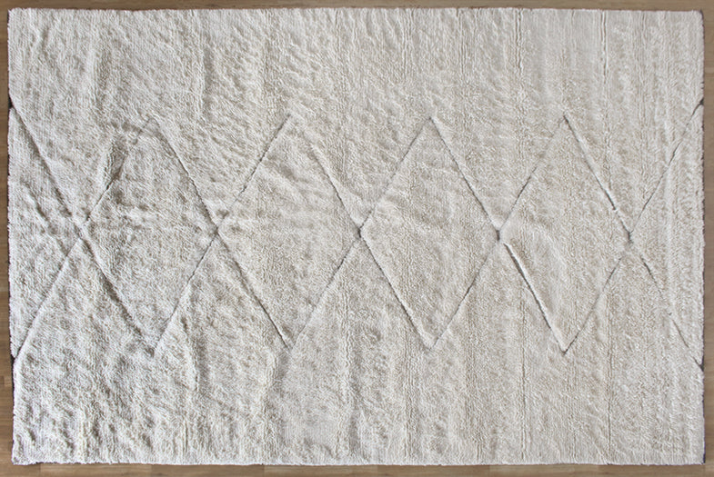 9 X 12 Black And White Tufted Shaggy Rug