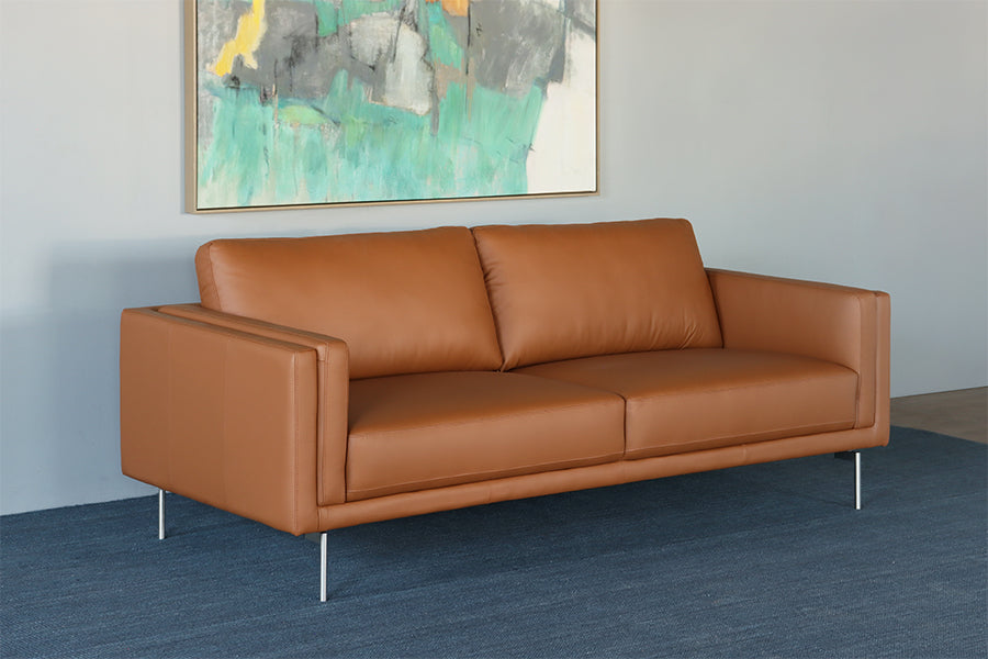 Saddle Leather International Style Sofa