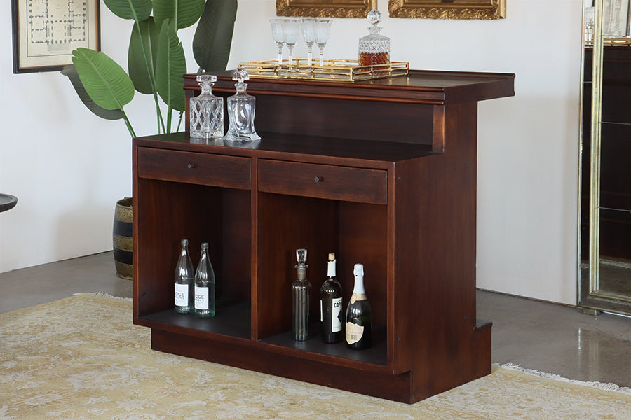 Single Panel University Club Bar w/ Mahogany Stain