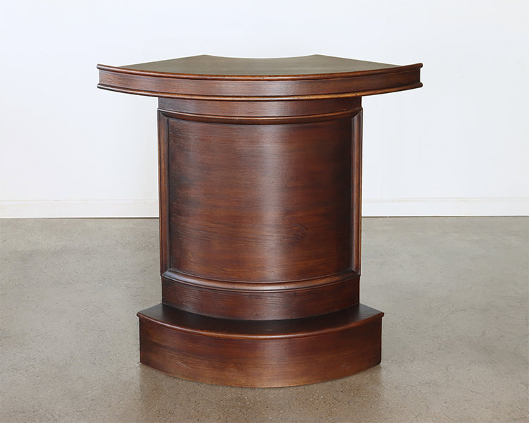 Curved Panel University Club Bar w/ Mahogany Stain