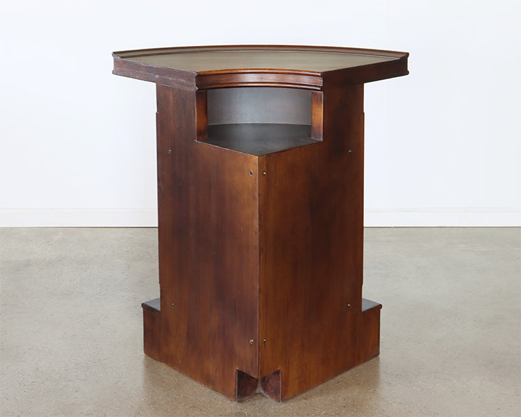Curved Panel University Club Bar w/ Mahogany Stain