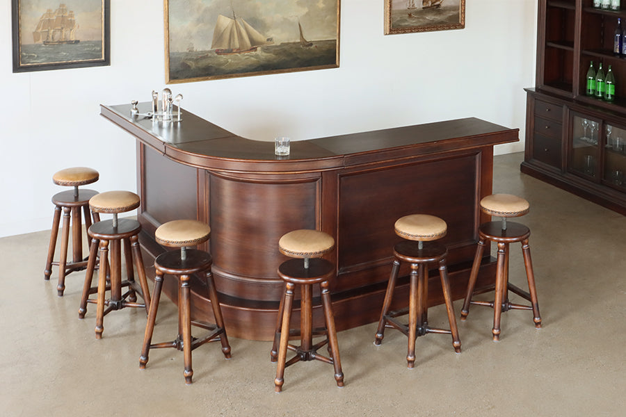 Curved Panel University Club Bar w/ Mahogany Stain