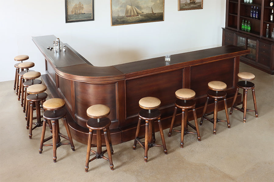 Curved Panel University Club Bar w/ Mahogany Stain
