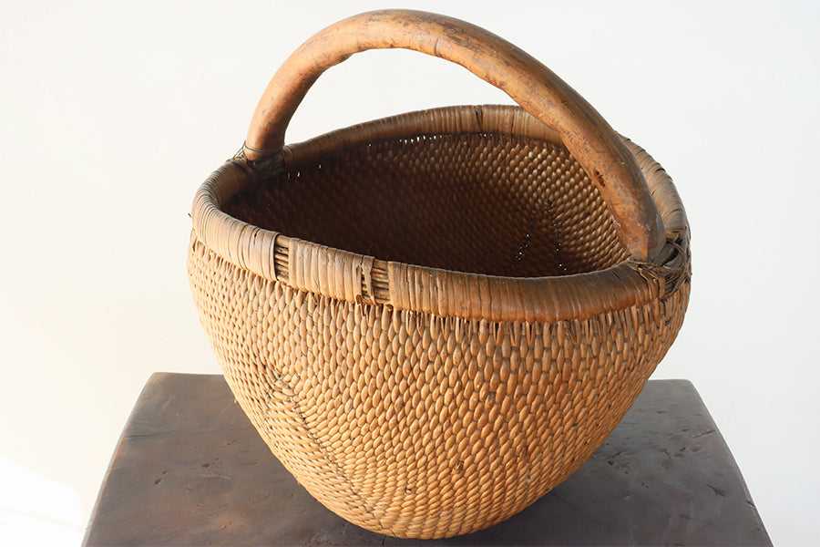 Vintage Round Handle Basket