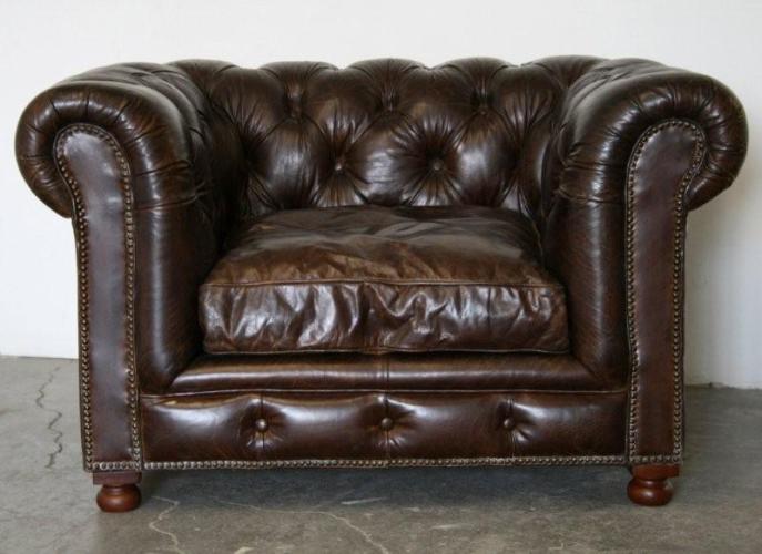 Brown Leather Chesterfield Club Chair 9