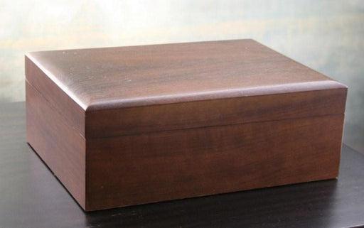 Humidor Walnut 7