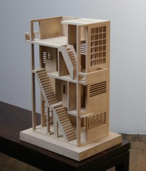 Porthole House Architect Model 8