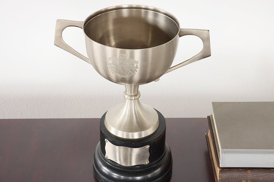 Low Trophy
