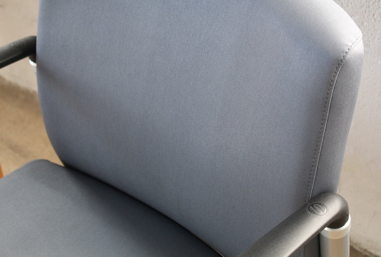 AC153 Gray Upholstered Waiting Room Chair