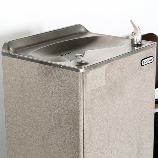 APL04 Water Fountain
