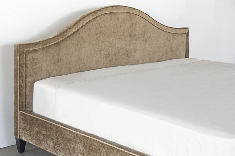 King Bed in Rome Pecan