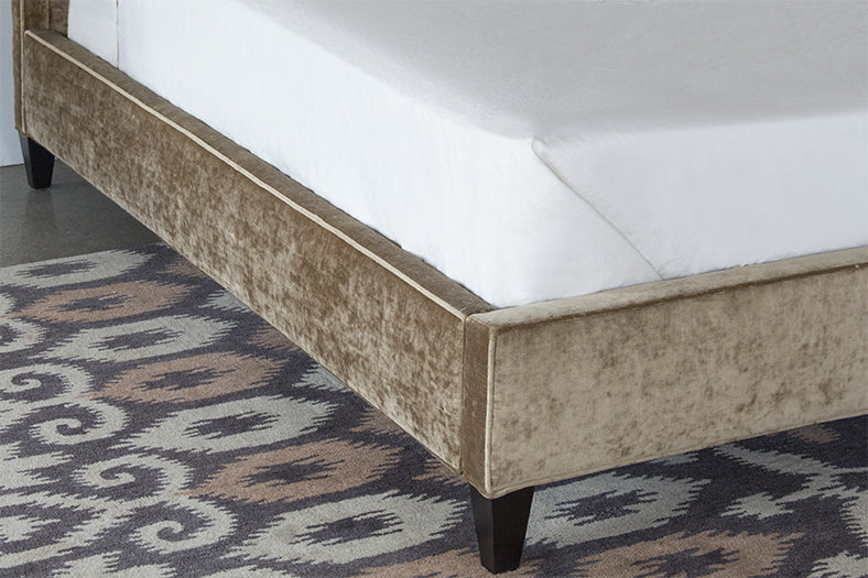 King Bed in Rome Pecan