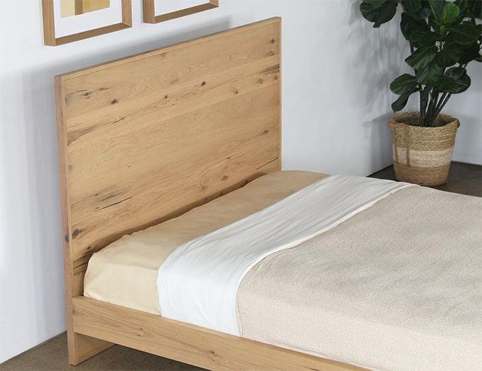 Light Oak Queen Plank Bed With Gunmetal Front Legs