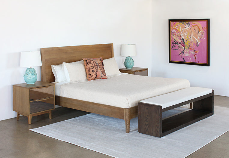 BED91 - Warm Honey Oak King Bed