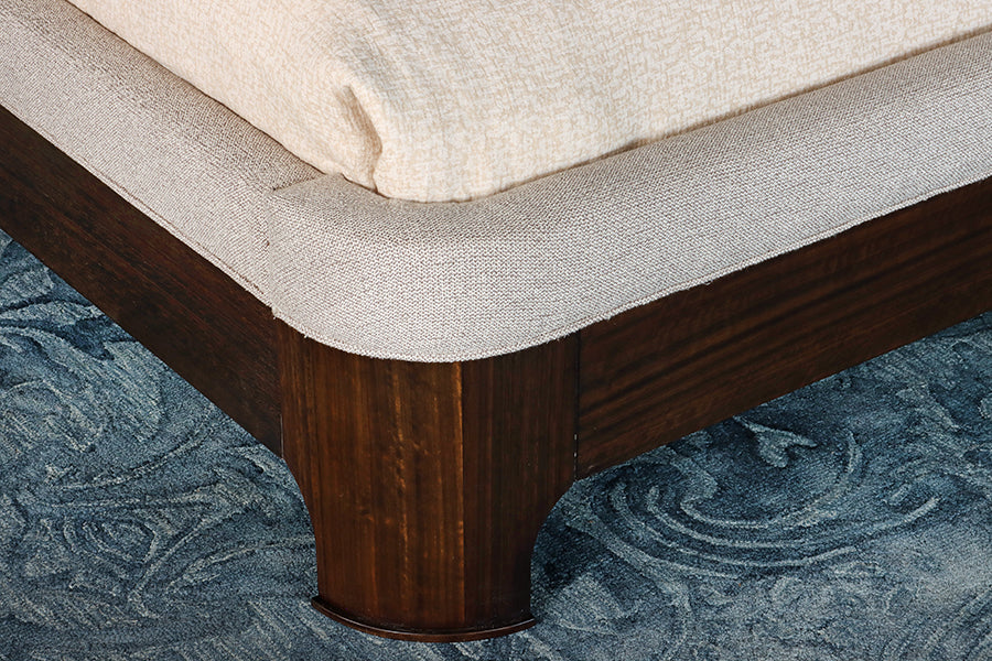 Neutral Tweed w/ Dark Eucalyptus Wood King Bed