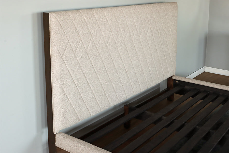 Neutral Tweed w/ Dark Eucalyptus Wood King Bed
